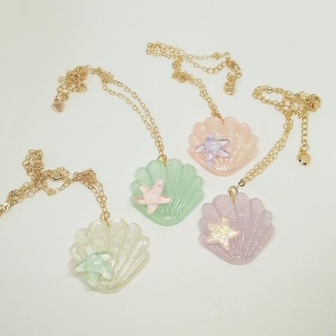 Twinkle Shell Necklace